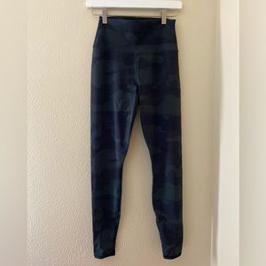 Alo Camo Leggings- never worn, no tags
